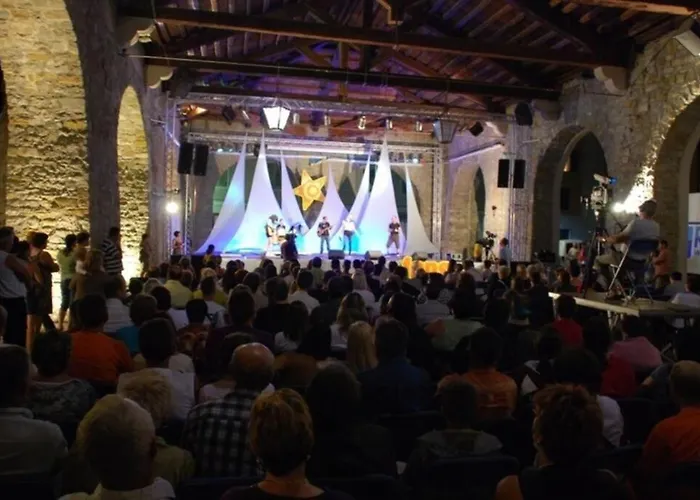 Apartma Milena コペル