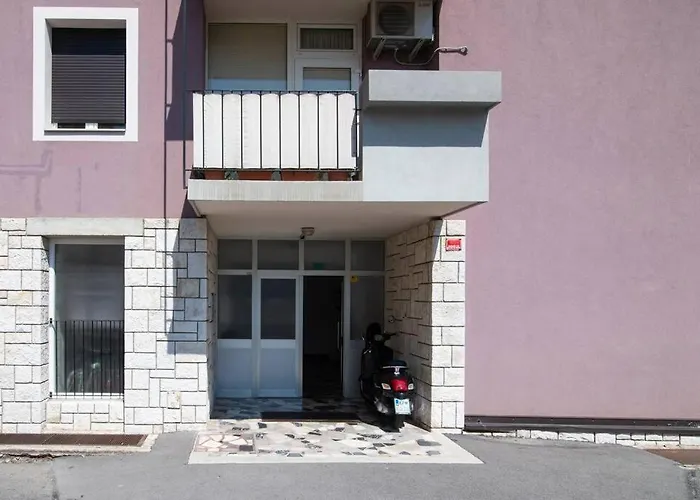 アパート Apartma Milena